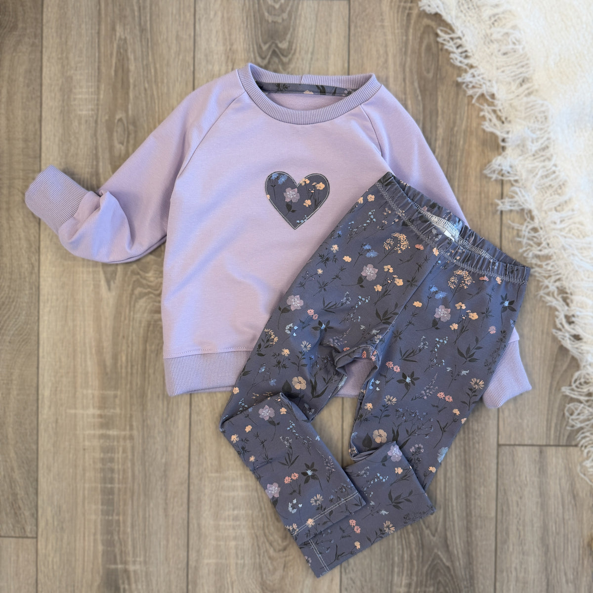 Pullover & Leggins Set - Gr. 104 - Blumen dunkel