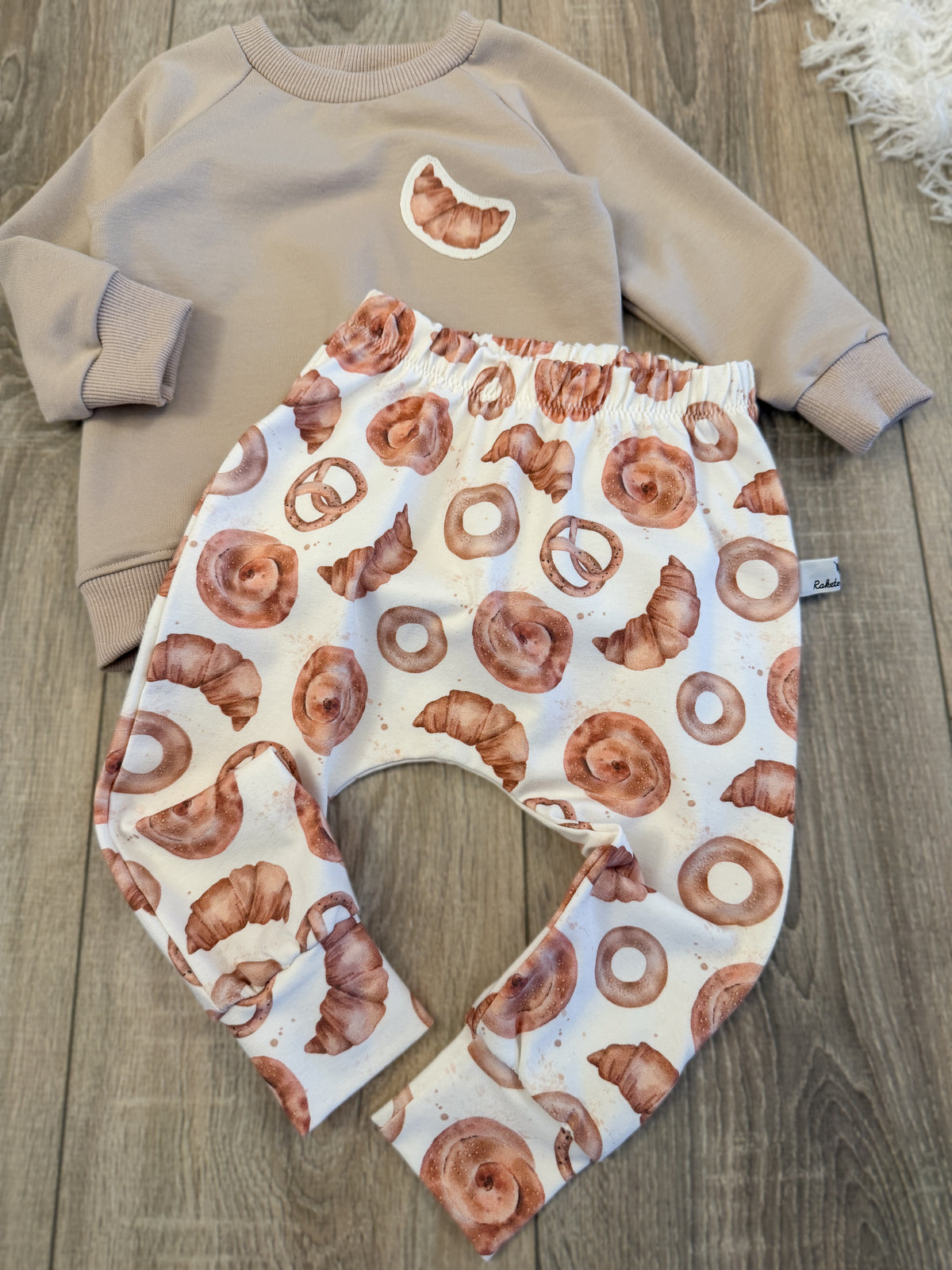 Pullover & Slim Harem Set - Gr. 80 - Buns