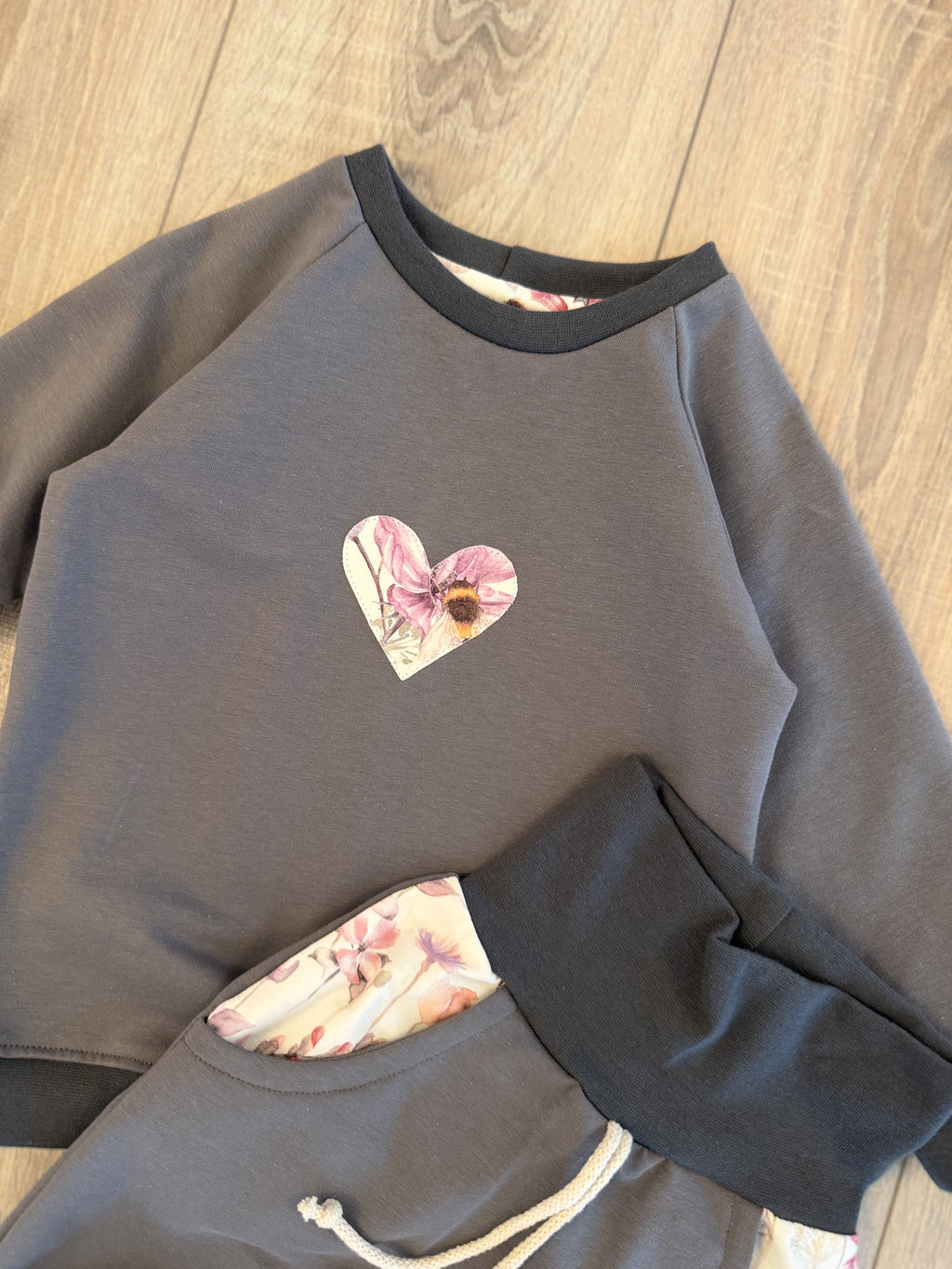 Pullover & Pumphose Set - Gr. 86 - Bienen & Blumen