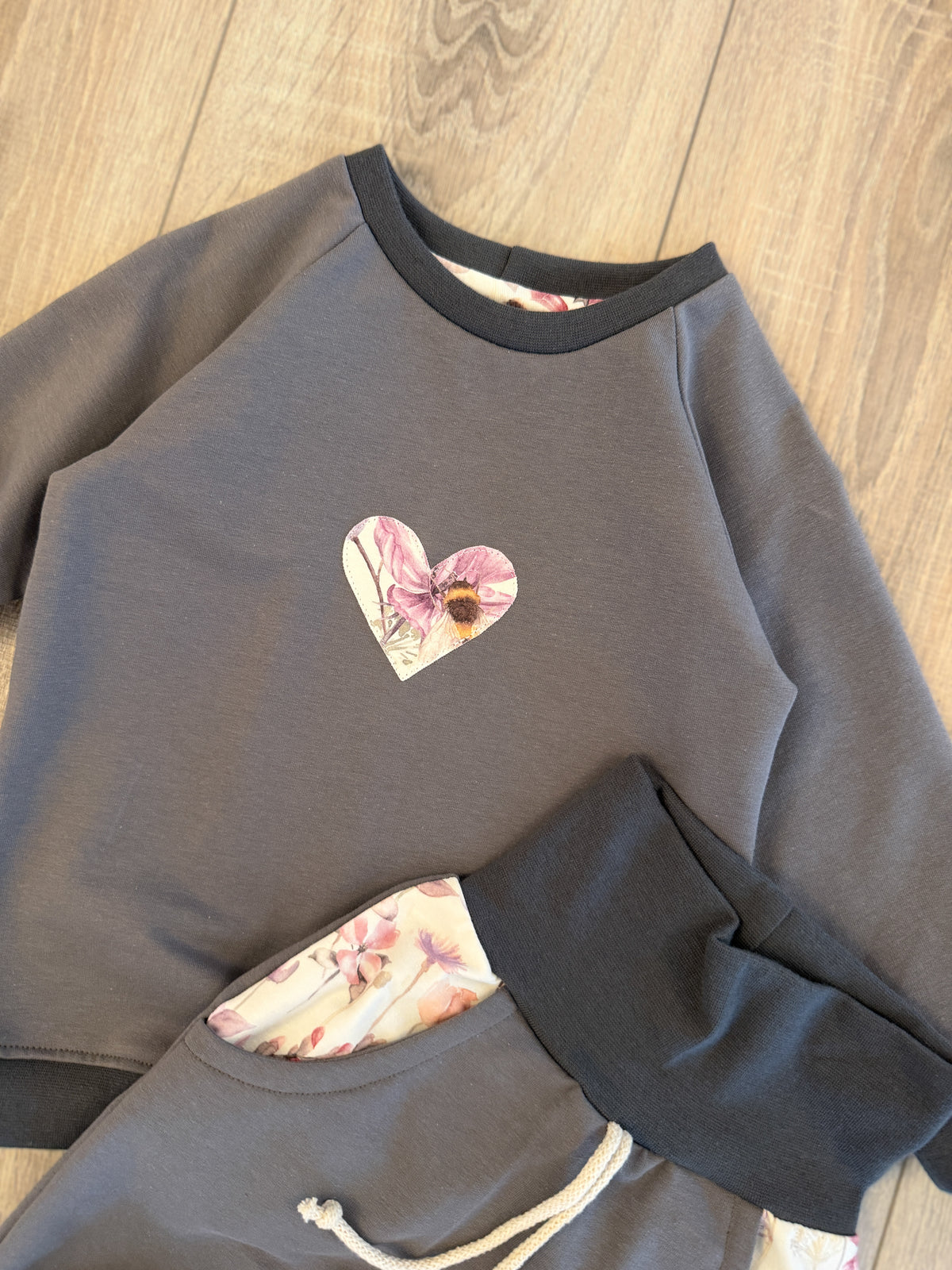 Pullover & Pumphose Set - Gr. 86 - Bienen & Blumen