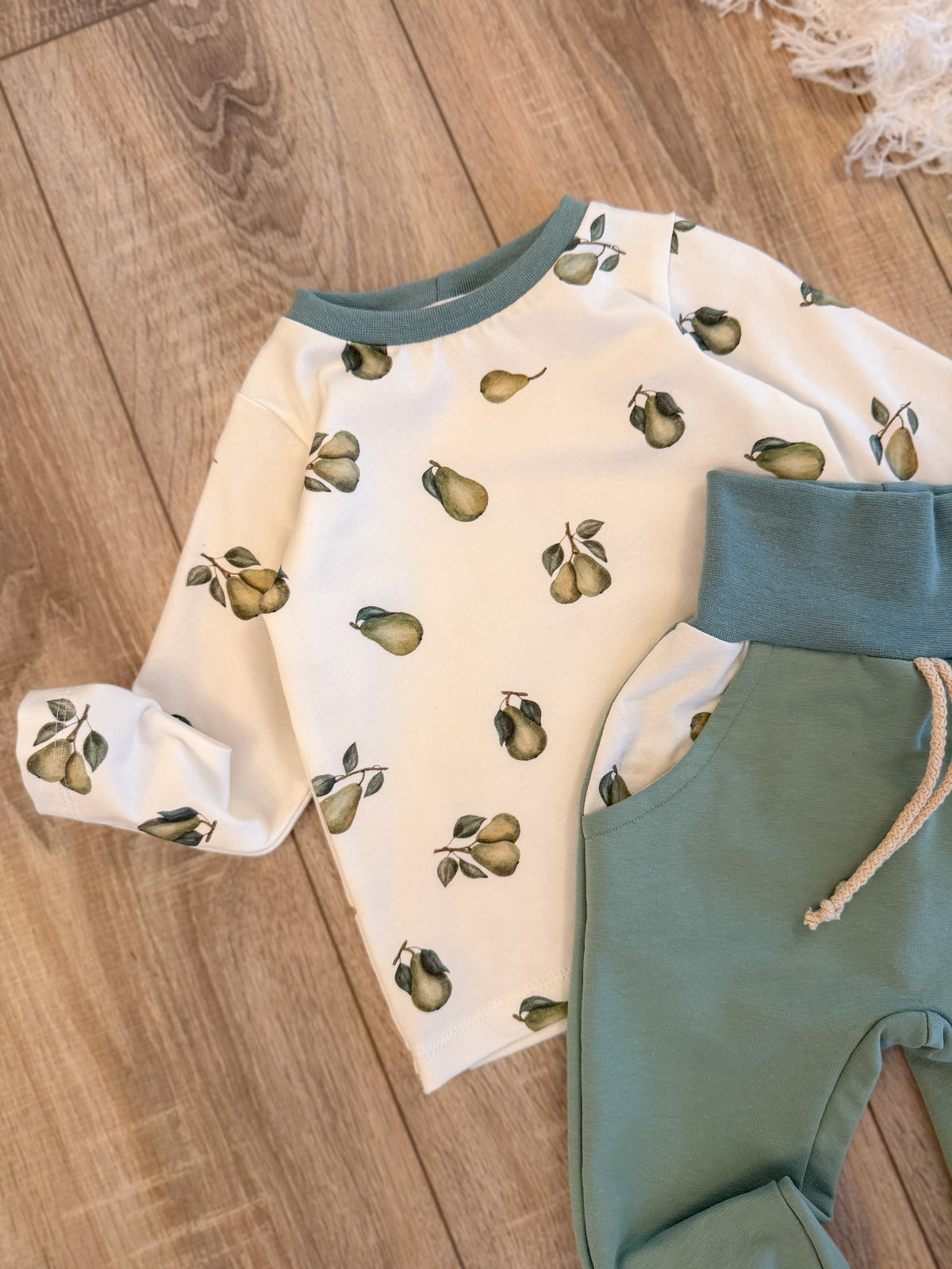 Longsleeve & Jogginghose Set - Gr. 86 - Birnen