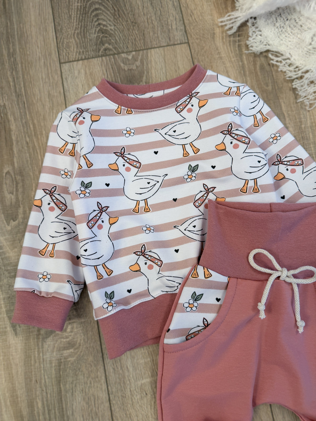 Pullover & Pumphose Set - Gr. 86 - Gänse