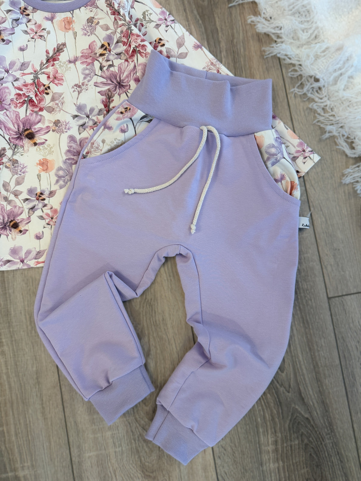 Longsleeve & Jogginghose Set - Gr. 104 - Bienen & Blumen
